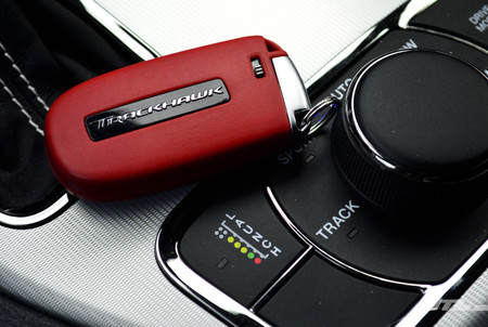 Jeep Grand Cherokee Trackhawk 15