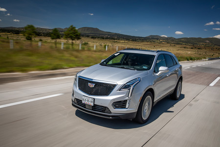 Manejamos el Cadillac XT5 2020, un SUV que interpreta el lujo al estilo estadounidense