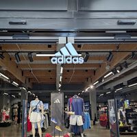 Estas zapatillas Adidas por menos de 40 euros se van a convertir en tus favoritas para salir a correr