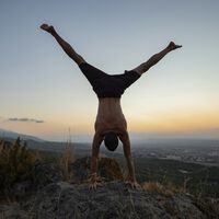 En la fiebre por entrenar fuerza, al gimnasio le ha salido competencia: cada vez más gente entrena en la calle