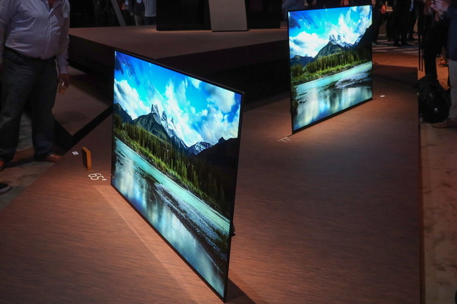 Televisor OLED
