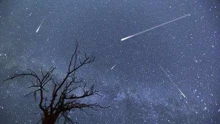 Esta noche podrás ver la lluvia de las Perseidas gracias a un cometa más grande que el que mató a los dinosaurios
