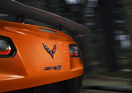Chevrolet Corvette Zr1 2