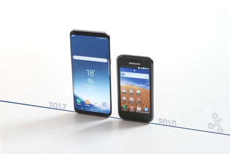 Galaxy シリーズの進化は明らかですが、Galaxy S9 では、2017 年と比較して大きな飛躍は見られません。少なくとも美的レベルでは。