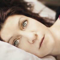 Las madres reportan padecer niveles moderados a severos de insomnio y ansiedad a causa de la pandemia