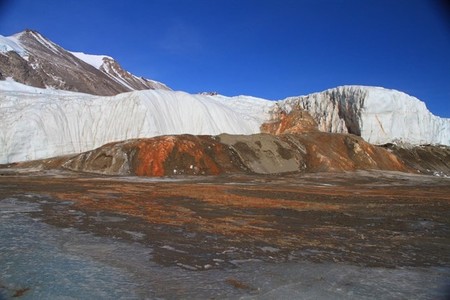 ¿Qué son las 'cataratas de sangre' de la Antártida?