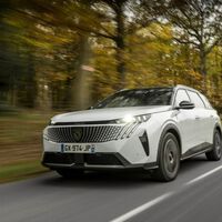 Novos Peugeot 3008 e 5008: recall de mais de 30 mil veículos devido a um problema conhecido 