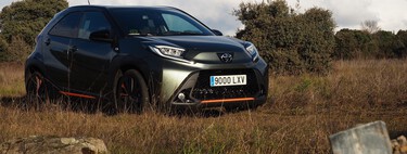 El Toyota Aygo X Cross es algo más que un 'trendy' SUV de bolsillo. Los hemos probado y tiene más chispa de lo esperado 