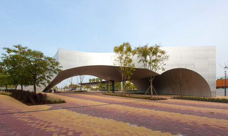 Abre un nuevo CaixaForum en Sevilla