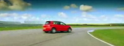 Tiff Needell se divierte con un Golf MKV GTi... y con Tom Ford