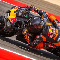 KTM echa el resto en MotoGP. Probó cinco carenados nuevos en Aragón, incluido un alerón que puede ser una revolución 