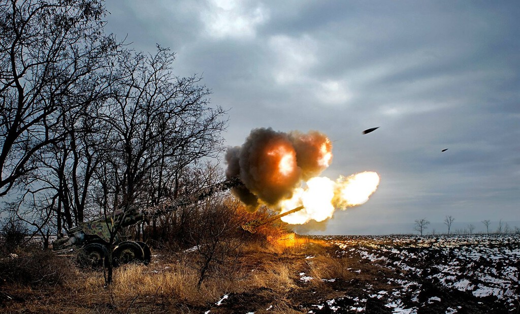 "¿Qué narices es eso?": la guerra en Ucrania ha entrado en su fase más demencial, drones convertidos en "Uber" de combate