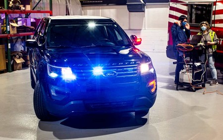 Los Ford Explorer Interceptor de policía en EEUU ahora pueden hornear su interior a 56ºC para neutralizar los virus
