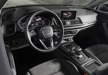 Audi Q5 2017 R 131