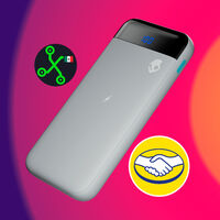 Skullcandy decidió incursionar en el mundo de las power bank con esta opción de 10,000 que hasta tiene carga inalámbrica 