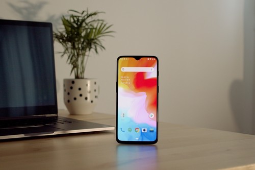 Mejores ofertas hoy en AliExpress: Xiaomi Mi 9 Lite, Oneplus 6 T y Huawei Honor Band 4 más baratos