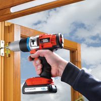 Black Friday 2017: Taladro percutor Black and Decker con bajada de precio ahora por sólo 81,50 euros