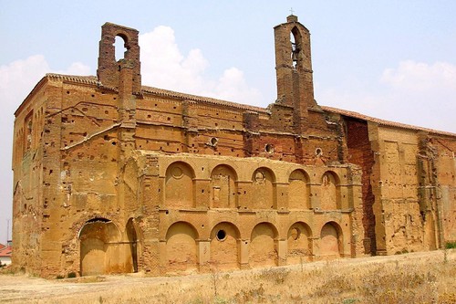 El Santuario de la Peregrina en Sahagún y la leyenda del Camino