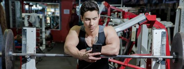 Adiós a las fases de volumen y definición: esta es la mejor forma de ganar masa muscular y perder grasa en el proceso