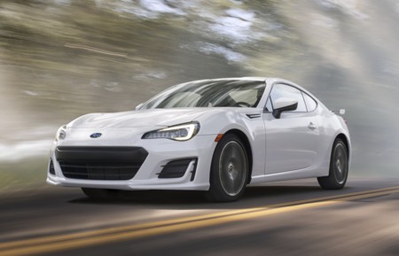 Subaru BRZ 2017, el muscle-car de los japoneses se pone al día