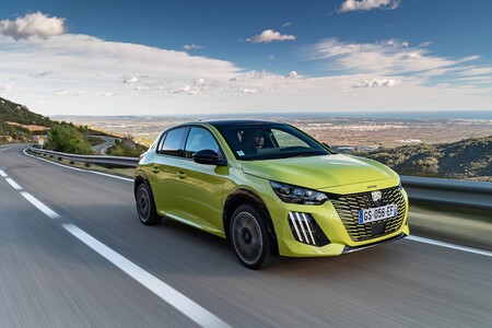 Peugeot e-208 2023