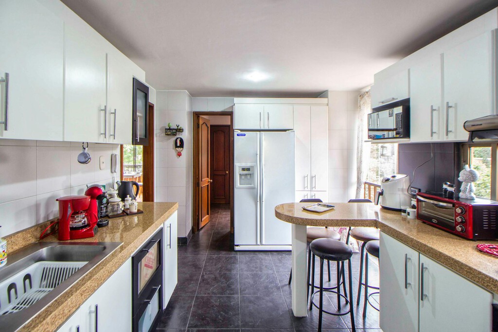 Este es el trucazo de La Ordenatriz para dejar la cocina reluciente. Y no tendrás que usar un arsenal de limpieza 