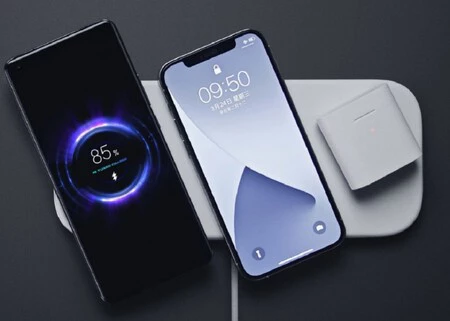 ¿Te acuerdas de Airpower? Pues Xiaomi ha lanzado una base de carga rápida capaz de recargar hasta 3 dispositivos al mismo tiempo