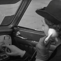 Antes del Bluetooth, del Android Auto y de los smartphones, en 1949 Italia ya tenía un revolucionario sistema de manos libres para coches