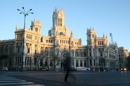 Los bancos extranjeros ganan más en España