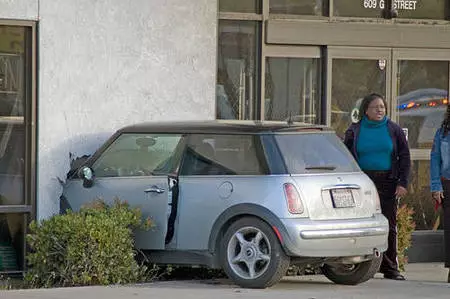 Ayuda de 2.000 euros para la compra de coches 