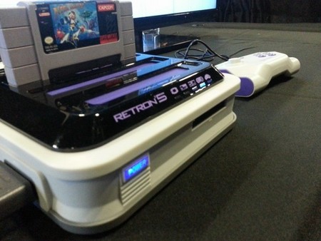 Hyperkin tiene casi lista su RetroN 5 y anuncia la nueva RetroN x86 para juegos de MS-DOS