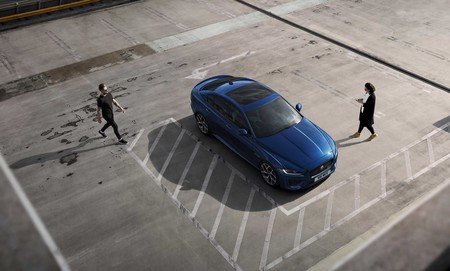 Jagxe20mylocation260219011glhd