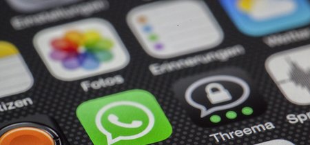 Mentiras, desencuentros y un sacrificio multimillonario: el cofundador de WhatsApp pone en evidencia a Mark Zuckerberg 