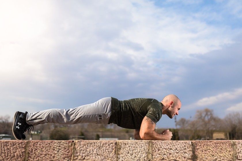 Cinco entrenamientos de abdominales en vídeo que puedes hacer en menos de 15 minutos