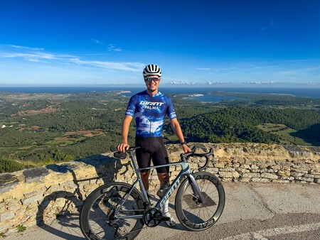 Miguel Indurain Hijo Junior Ciclismo La Vuelta