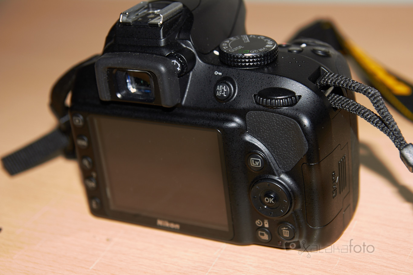 Nikon D3400, análisis el Bluetooth como principal novedad en la gama