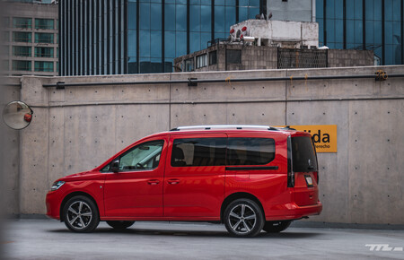 Vw Caddy Pasajeros Prueba De Manejo Opiniones Resena Fotos 52