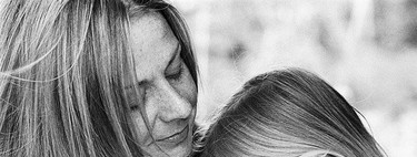 ¿Deberían compensar de alguna manera a las madres que se quedan en casa cuidando de sus hijos?