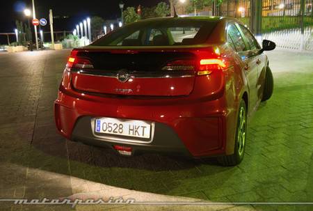 Opel Ampera, prueba (valoración y ficha técnica)