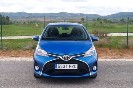 Toyota Yaris 90d 5p Active Prueba 12