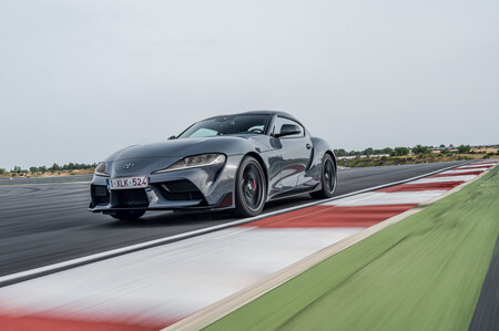 Toyota GR Supra Manual Prueba 5