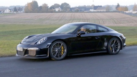 Porsche prepara un par de lanzamientos para Ginebra, ¿adivinas cuáles son?