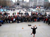 Artistas callejeros en Trafalgar Square