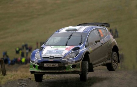 Los problemas de Citroën obligan a Xevi Pons a utilizar un Ford Fiesta R5