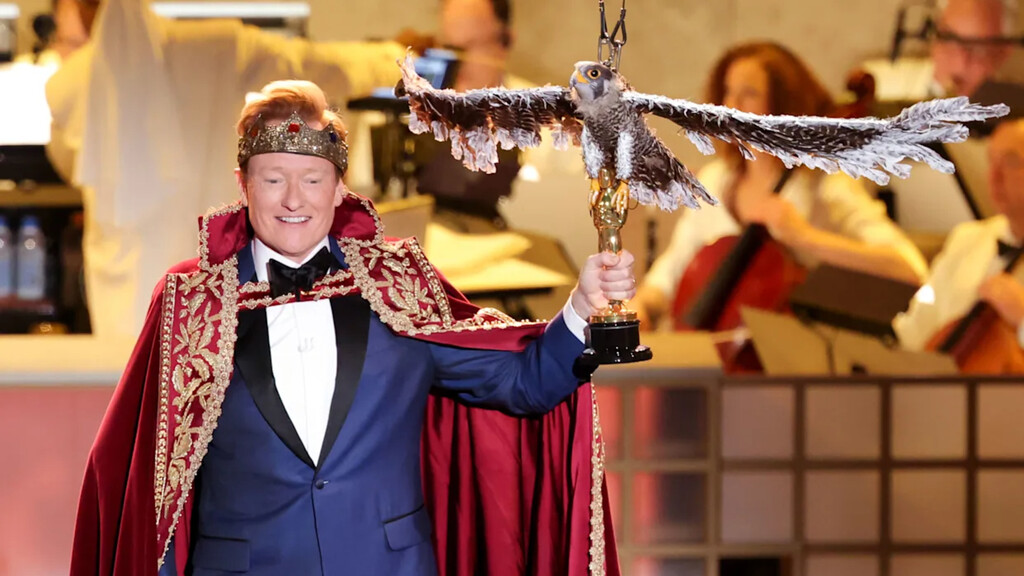 Los Oscar de 2027 confirman quién será el presentador de la gala, y me han dado la mejor noticia posible: Conan O'Brien no se va a ningún sitio