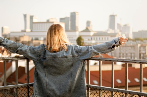 Las mejores ofertas para aprovechar las rebajas de Levi's: vaqueros, chaquetas y camisetas con 50% de descuento