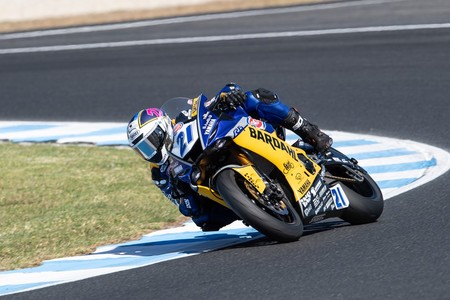 Randy Krummenacher se adjudica la primera victoria de 2019 en Supersport 600, con "flag-to-flag"