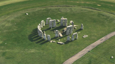 Stonehenge, Córdoba y el monstruo del Lago Ness llegan a los Mapas de Apple