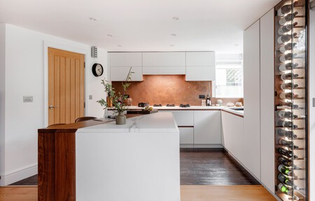 White And Copper Kitchen Scaled