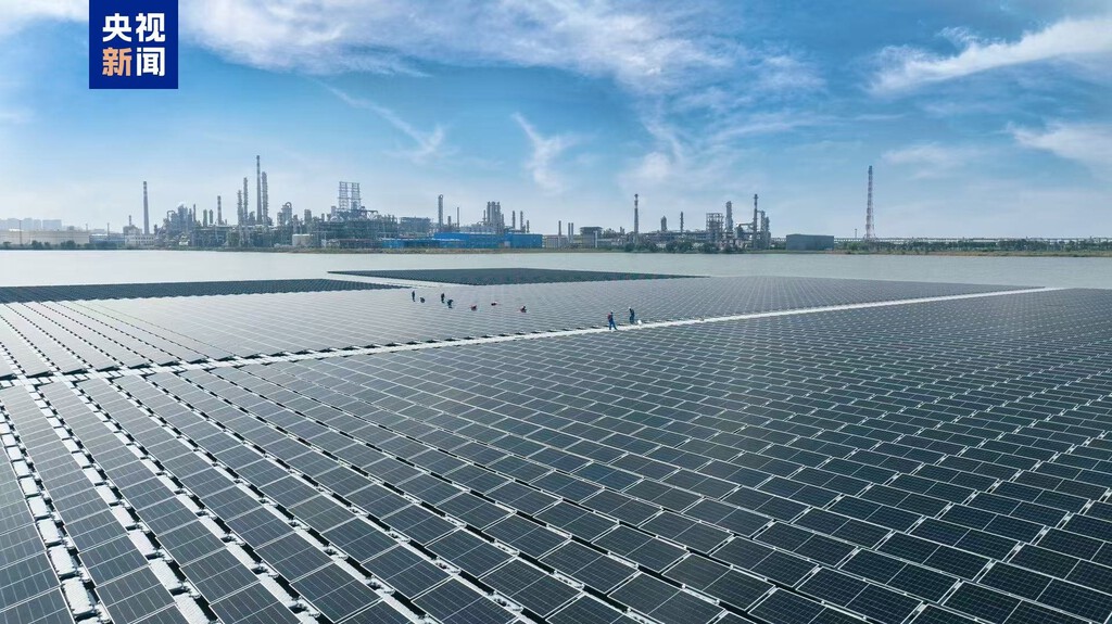 China desafía al océano con su primera planta solar flotante: 60.000 metros cuadrados y 16,7 millones de kWh